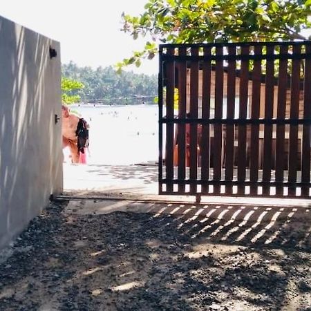 Surf Villa Hiriketiya Matara Kültér fotó