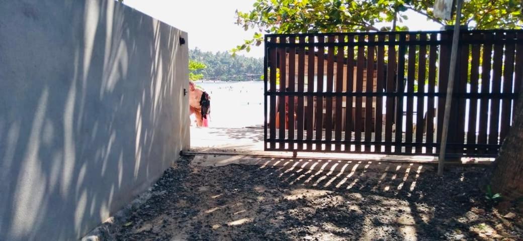Surf Villa Hiriketiya Matara Kültér fotó